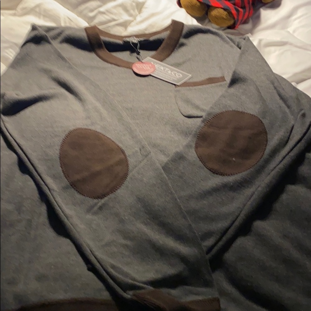 Men’s sweater